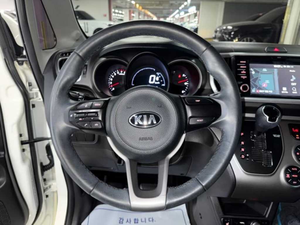 Kia RAY — photo 08