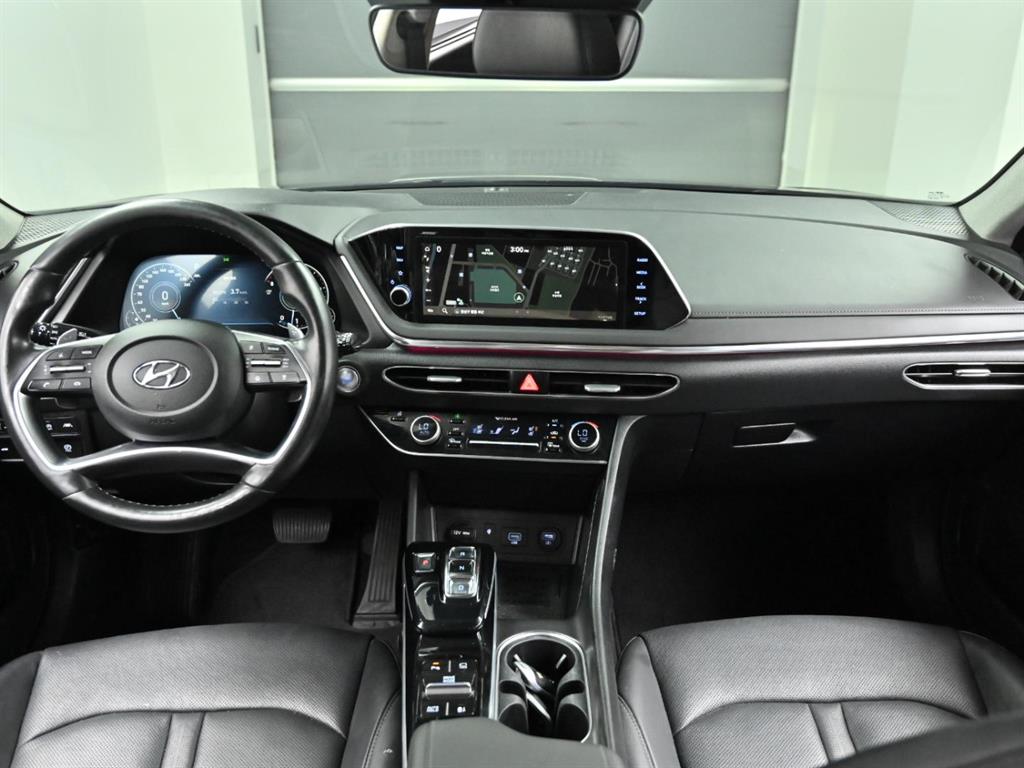 Hyundai Sonata — photo 06