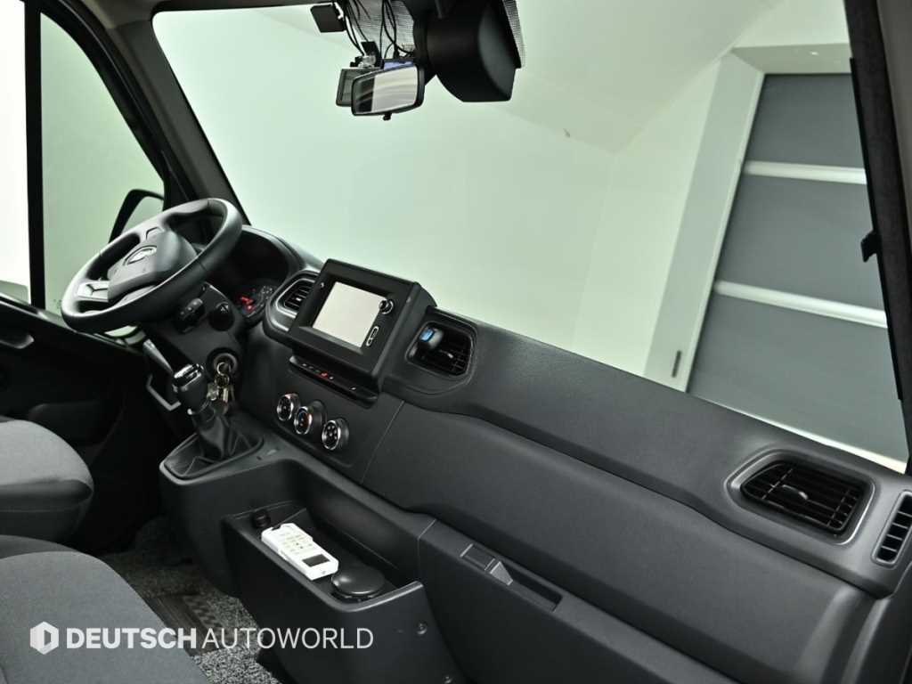 RENAULT Master — photo 07