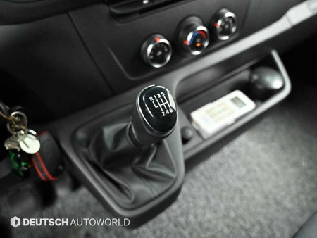 RENAULT Master — photo 08
