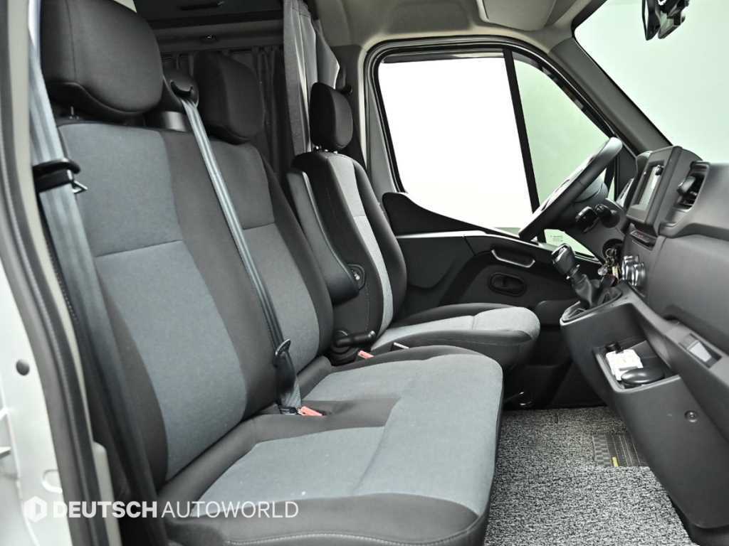 RENAULT Master — photo 09