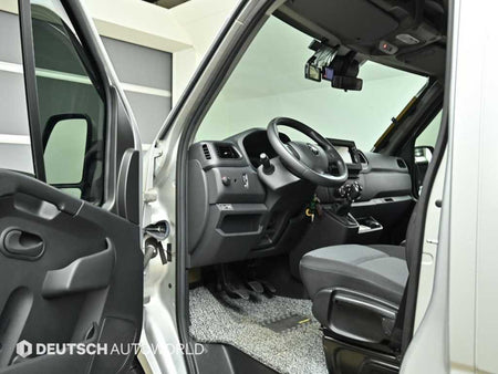 RENAULT Master — photo 10