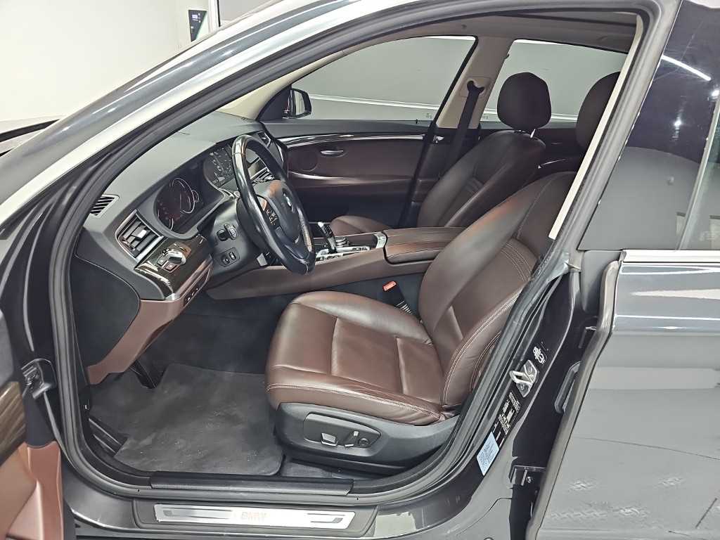 BMW Gran Turismo — photo 11