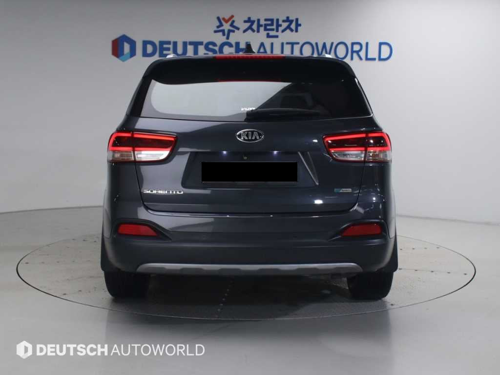 Kia Sorento — photo 04