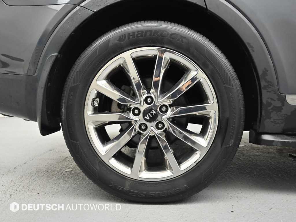 Kia Sorento — photo 05