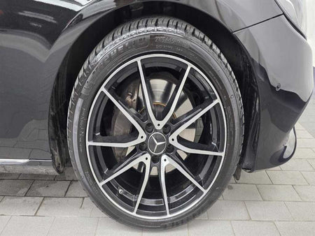 Mercedes-Benz E-Class — photo 04