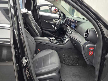Mercedes-Benz E-Class — photo 06
