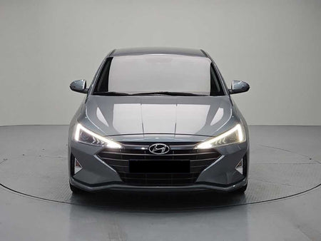 Hyundai Avante — photo 02