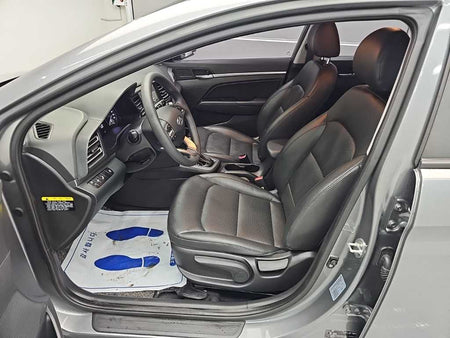 Hyundai Avante — photo 11