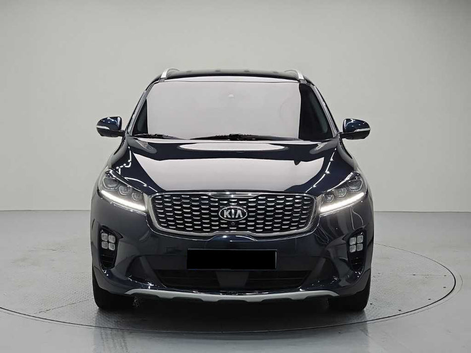 Kia Sorento — photo 02