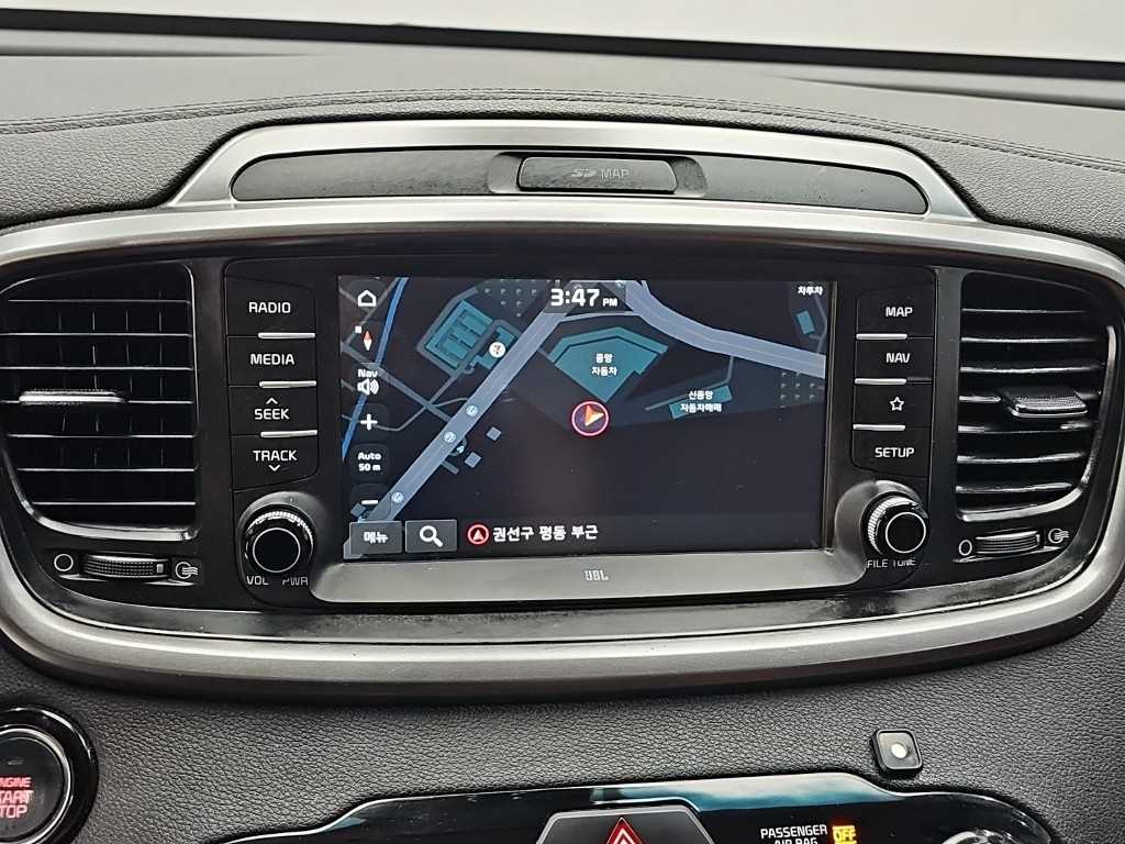 Kia Sorento — photo 16