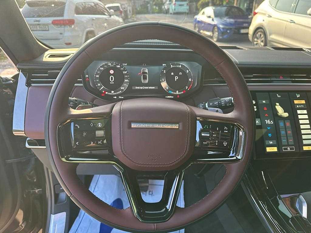 Land Rover Range Rover Sport — photo 07