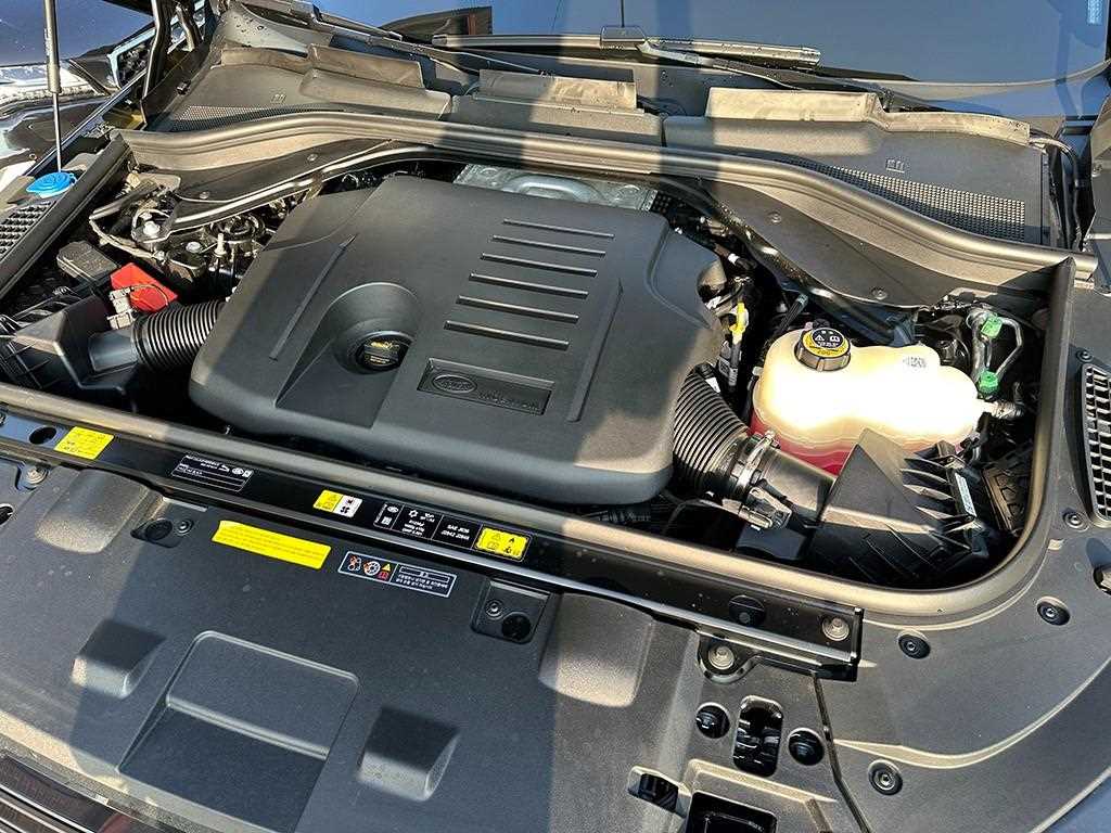 Land Rover Range Rover Sport — photo 19