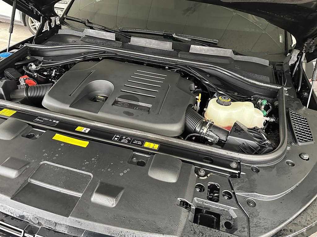 Land Rover Range Rover Sport — photo 19