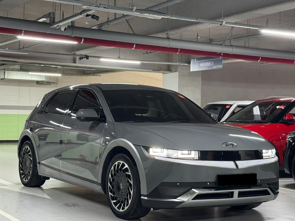 Hyundai Ioniq5 — photo 02
