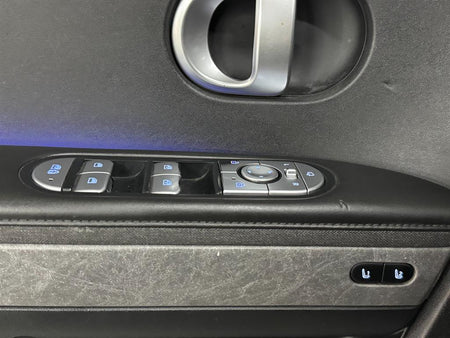 Hyundai Ioniq5 — photo 17