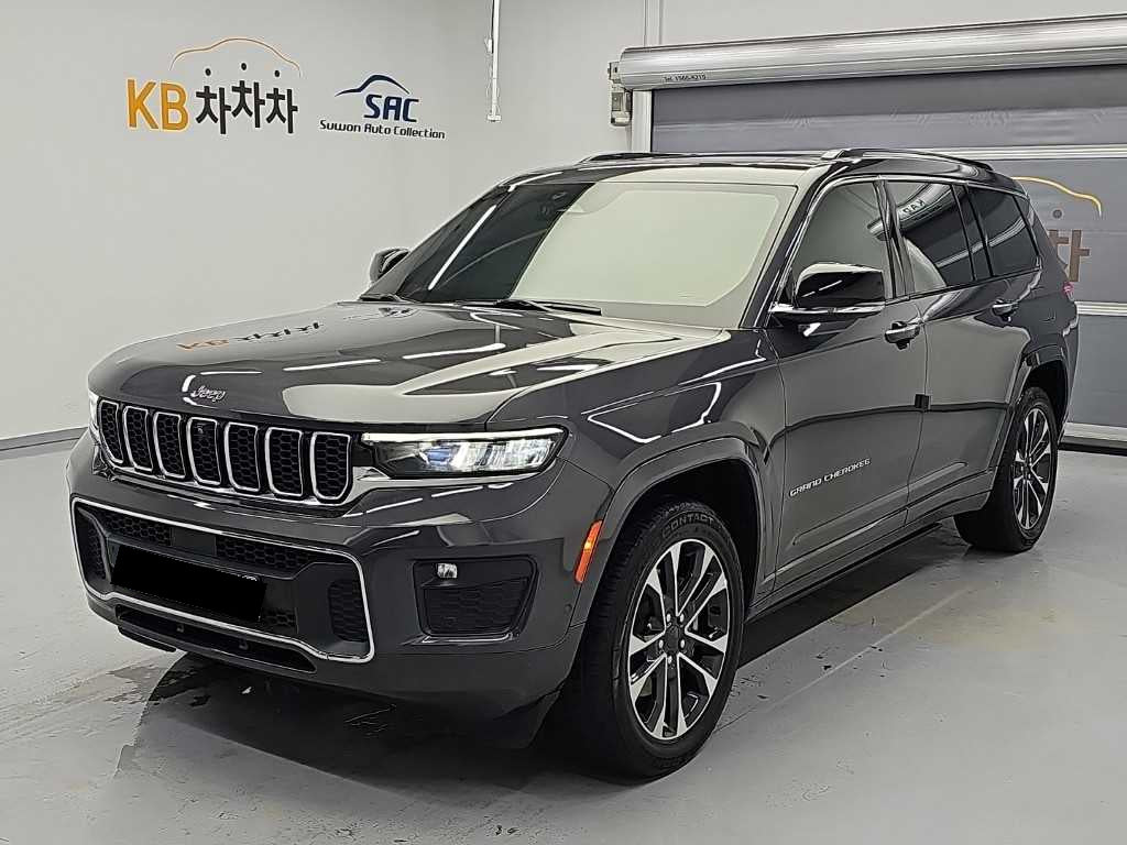Jeep Cherokee — photo 01