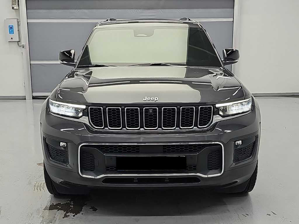 Jeep Cherokee — photo 02
