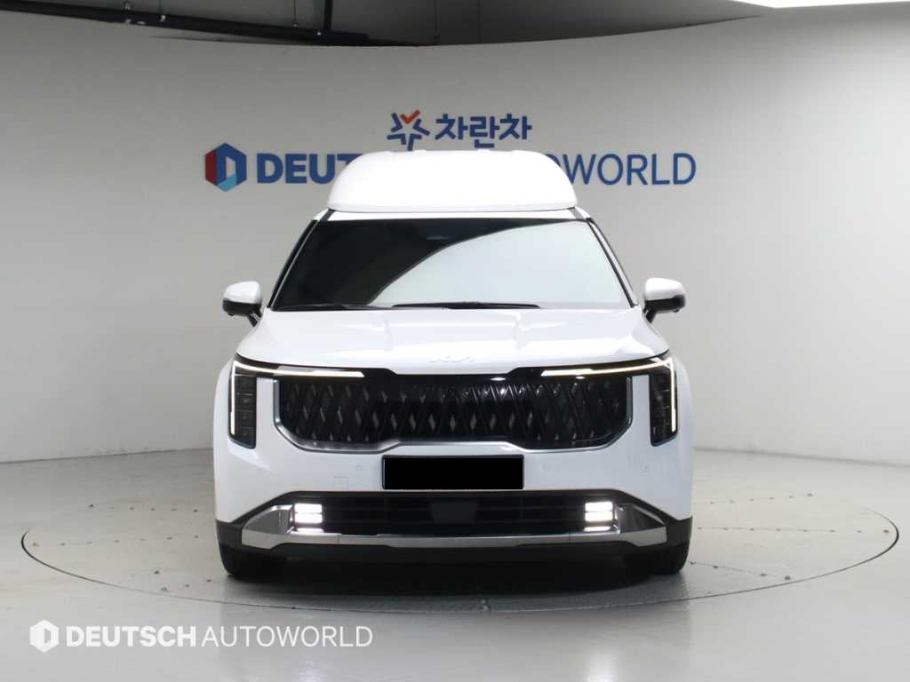 Kia Carnival — photo 03