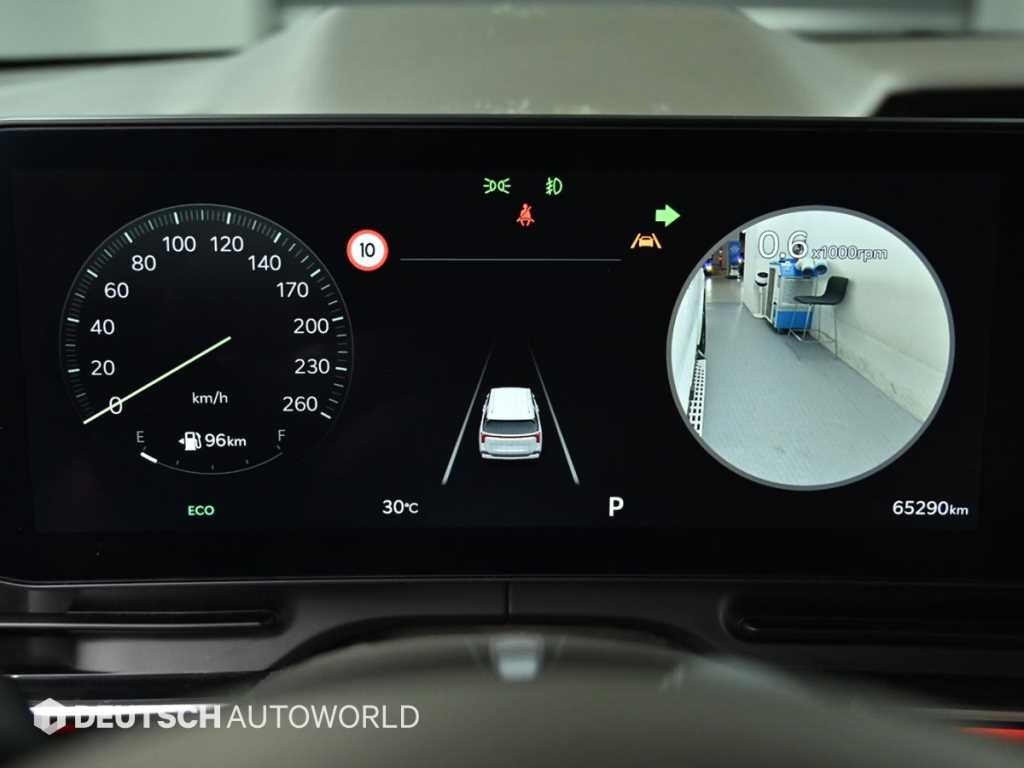 Kia Carnival — photo 08