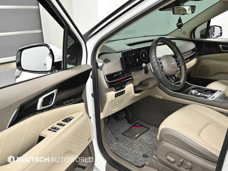 Kia Carnival — photo 11