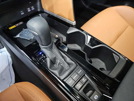 Toyota Camry — photo 08