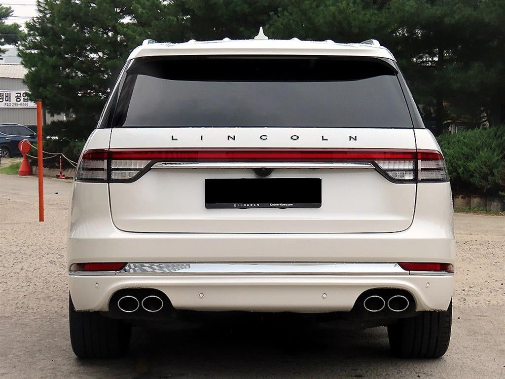 Lincoln Aviator — photo 04