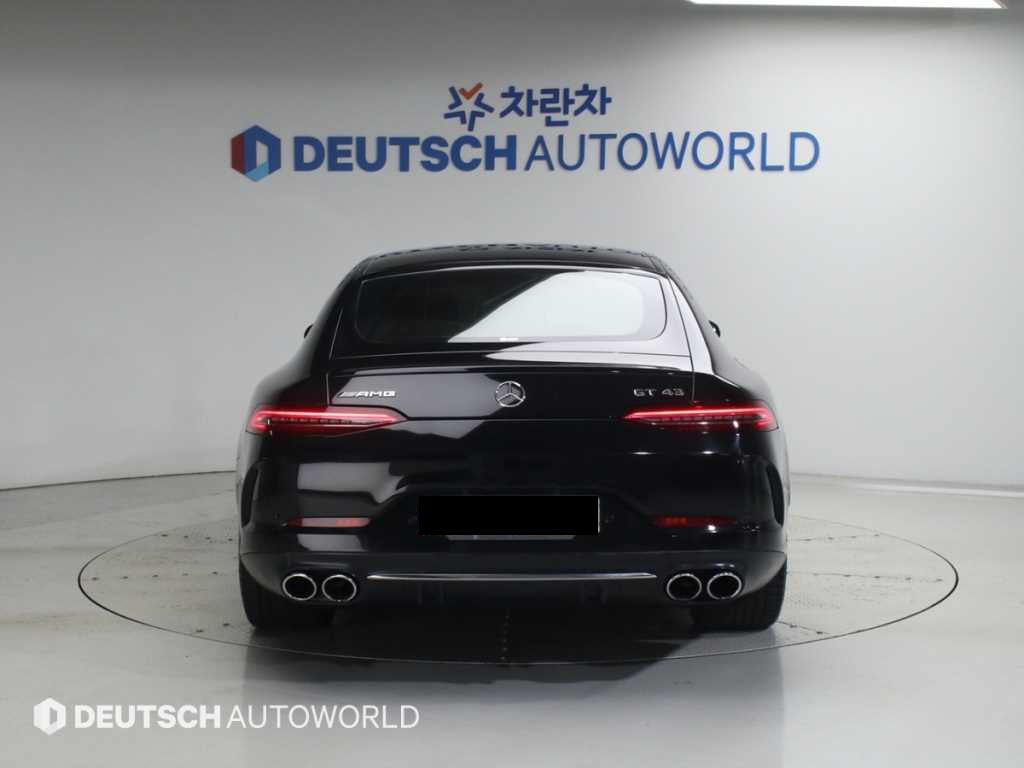 Mercedes-Benz AMG GT — photo 04