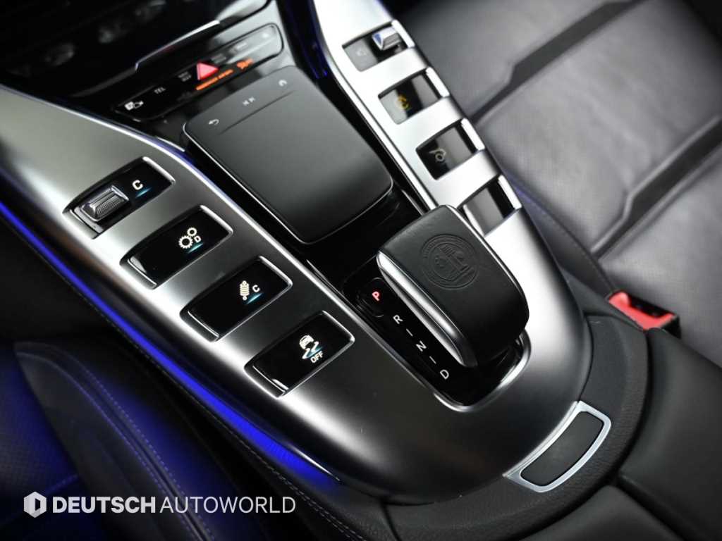 Mercedes-Benz AMG GT — photo 09