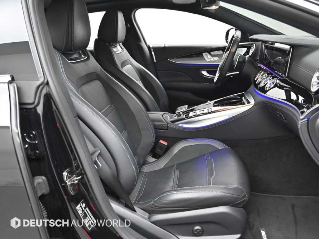 Mercedes-Benz AMG GT — photo 10