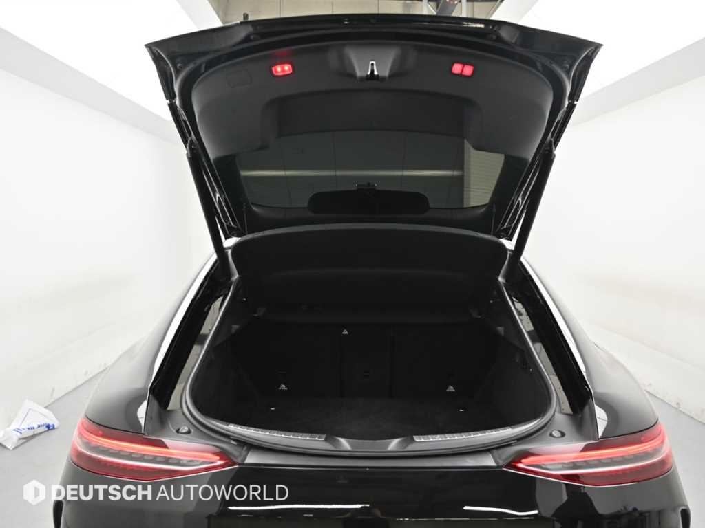 Mercedes-Benz AMG GT — photo 19