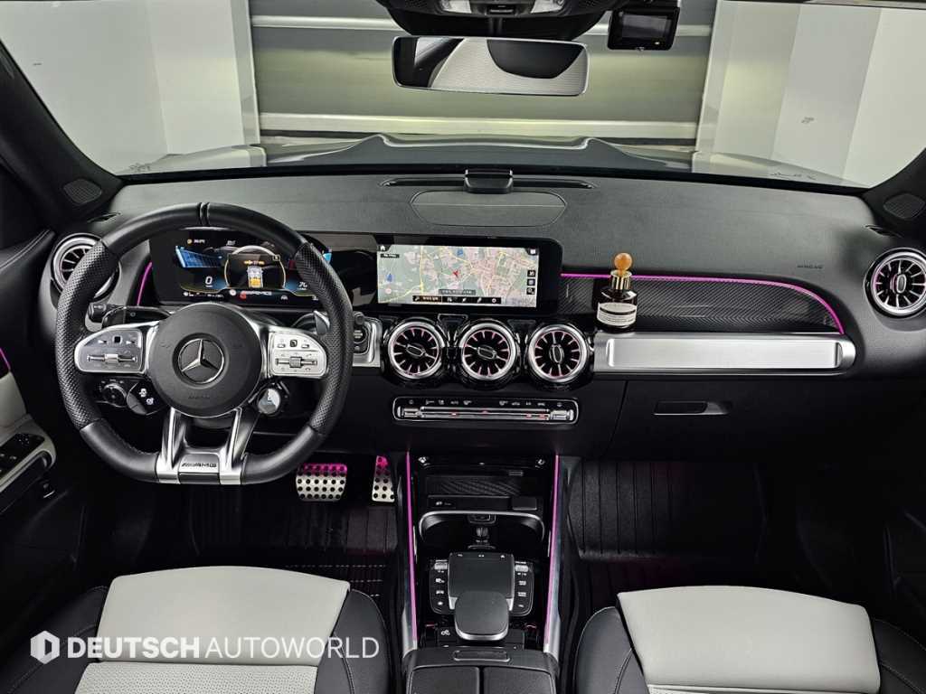 Mercedes-Benz GLB-Class — photo 07
