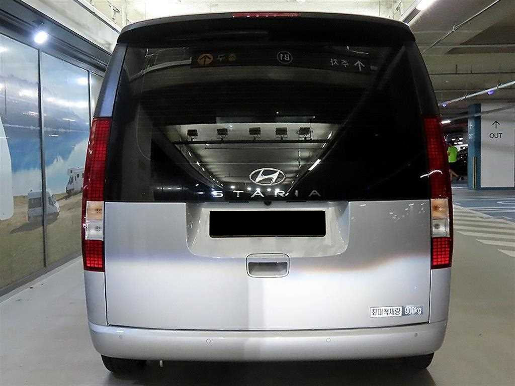 Hyundai Staria — photo 05