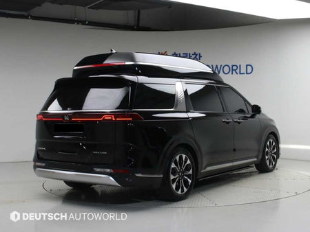 Kia Carnival — photo 02