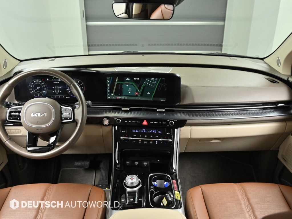 Kia Carnival — photo 07