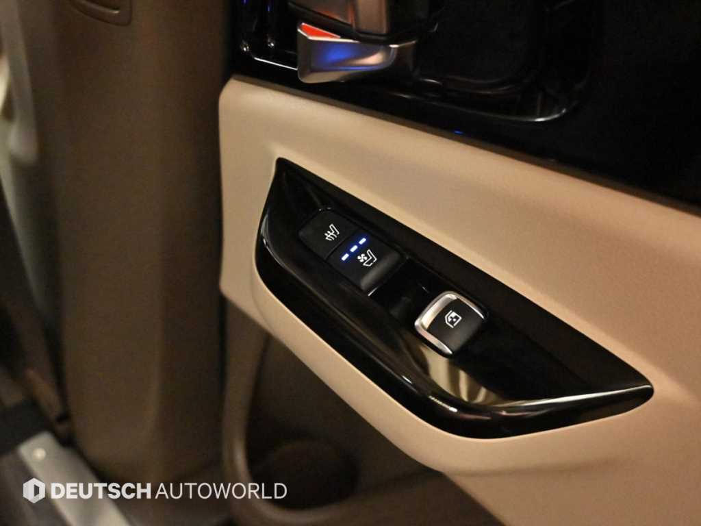 Kia Carnival — photo 16