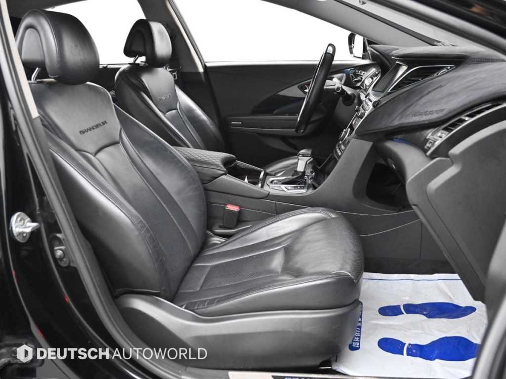Hyundai Grandeur — photo 10