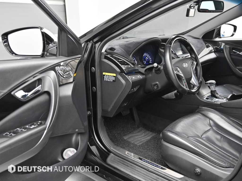 Hyundai Grandeur — photo 11