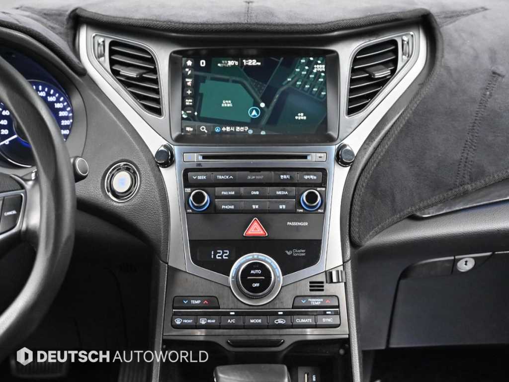 Hyundai Grandeur — photo 14