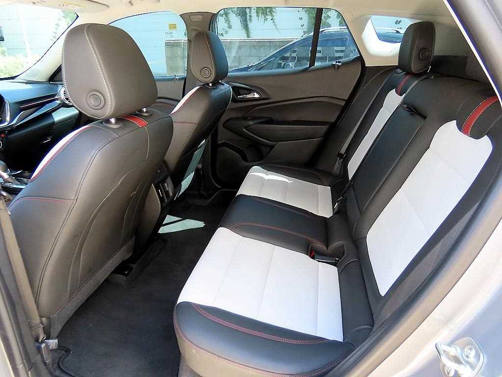 CHEVROLET Trax — photo 06