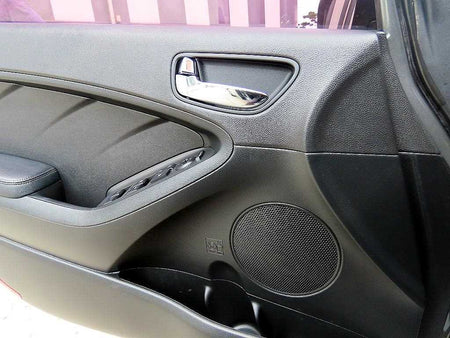 Kia K3 — photo 11