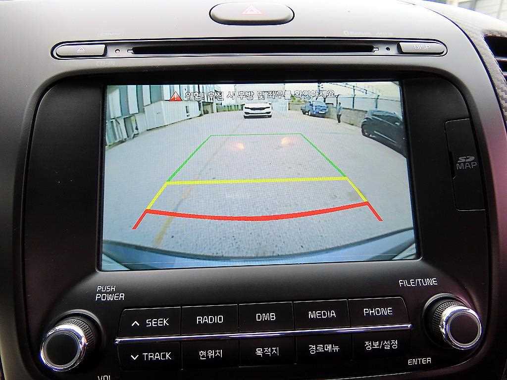 Kia K3 — photo 16