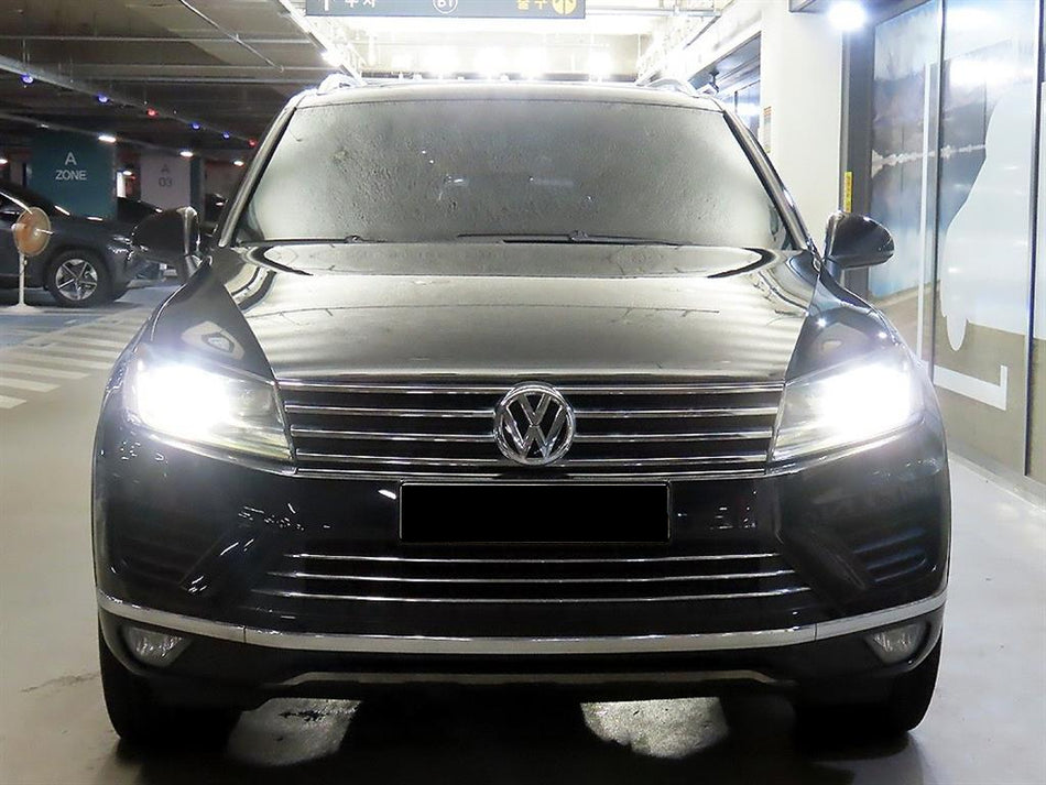 Volkswagen Touareg — photo 02