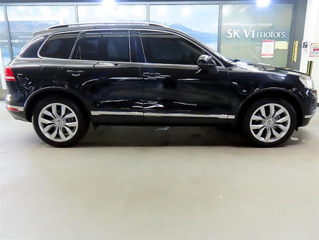 Volkswagen Touareg — photo 03
