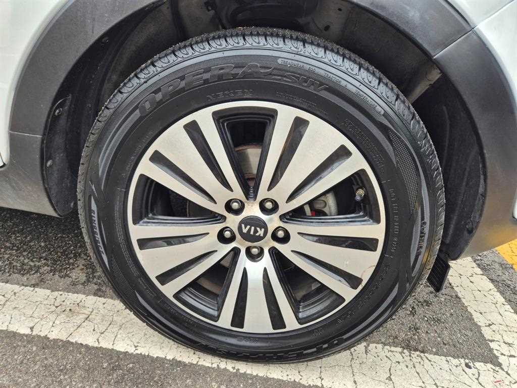 Kia Sportage — photo 05