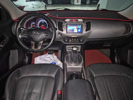 Kia Sportage — photo 08