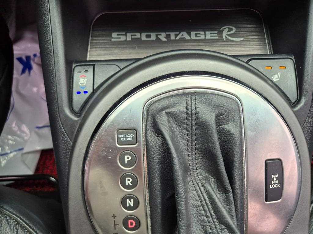 Kia Sportage — photo 10