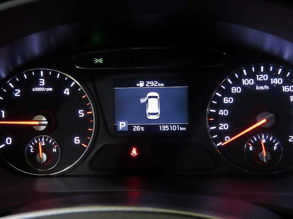 Kia Sorento — photo 09