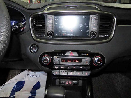 Kia Sorento — photo 11