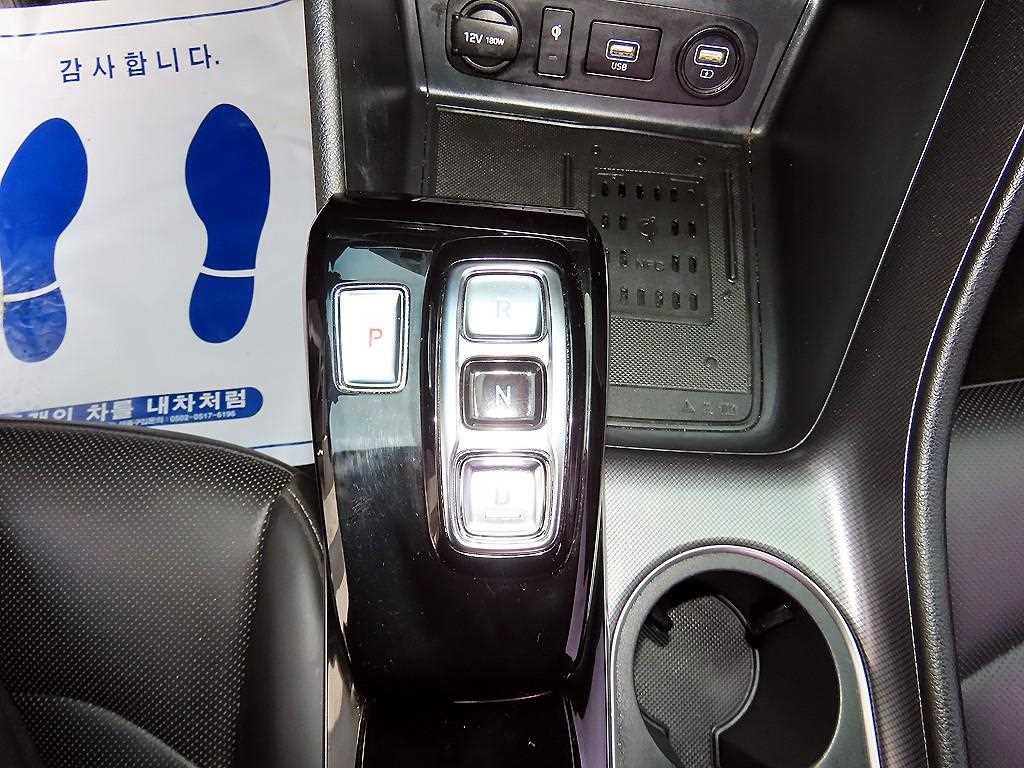 Hyundai Sonata — photo 10